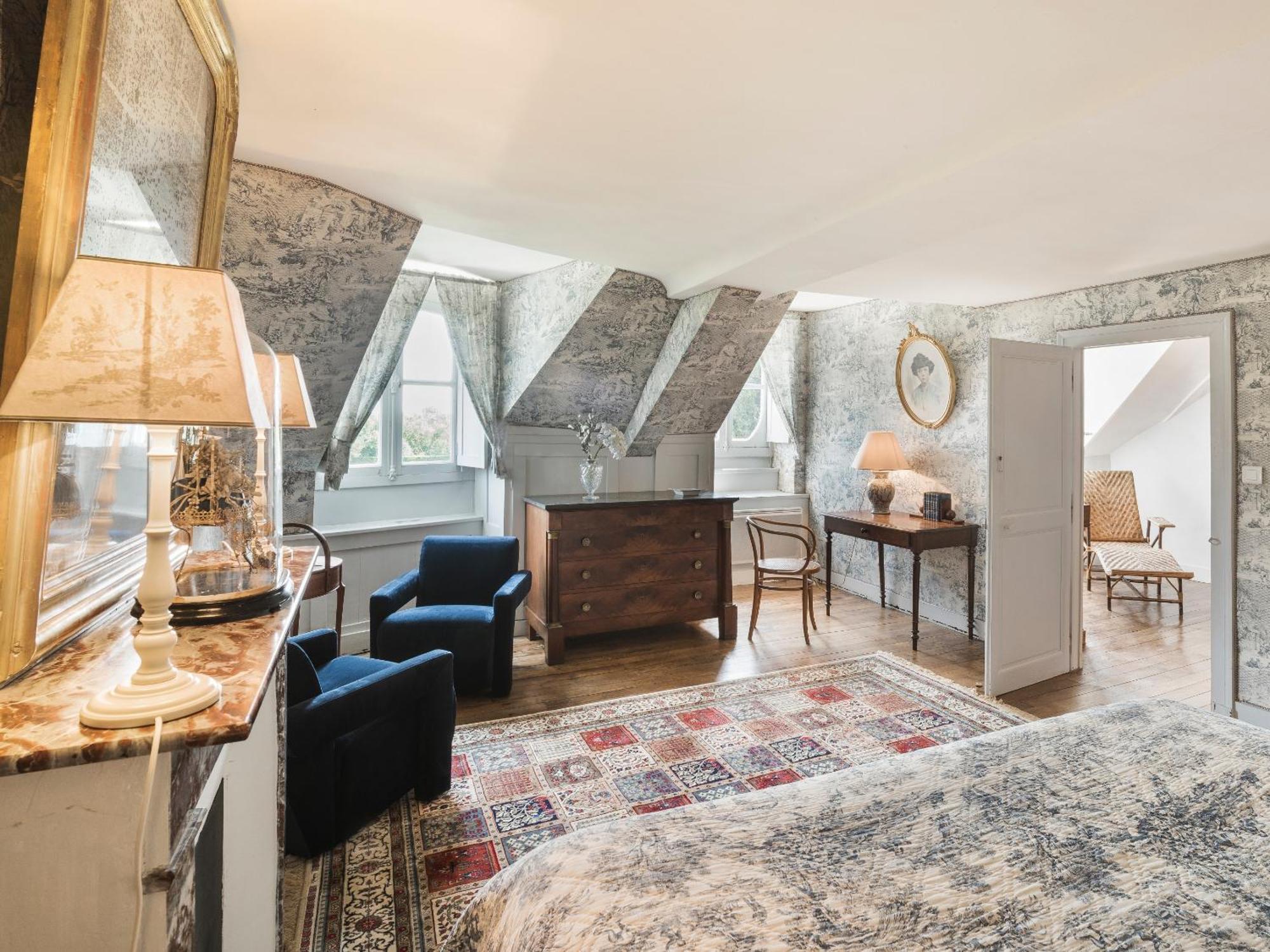 Chateau De Bouceel - Mont Saint Michel Vergoncey Bilik gambar